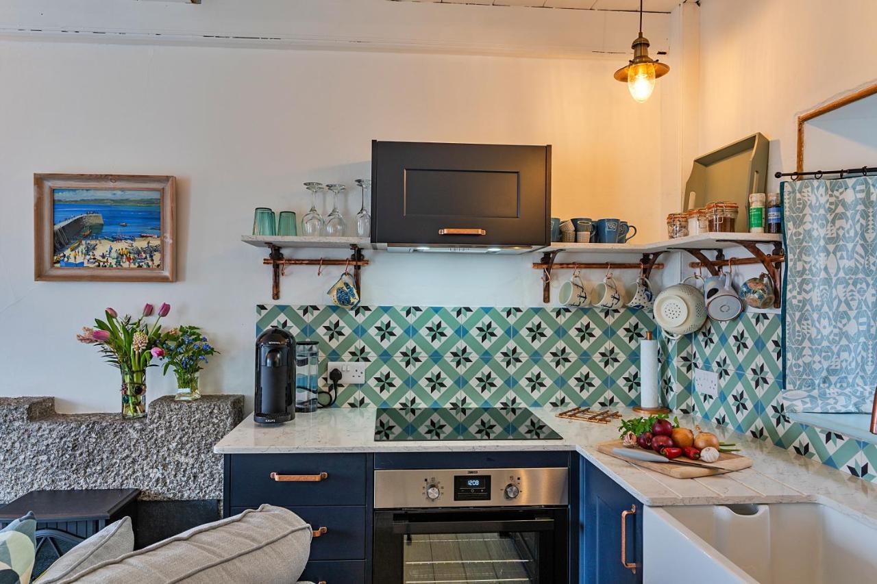Finest Retreats - Cosy Mousehole Cottage With Sea Views Exteriör bild
