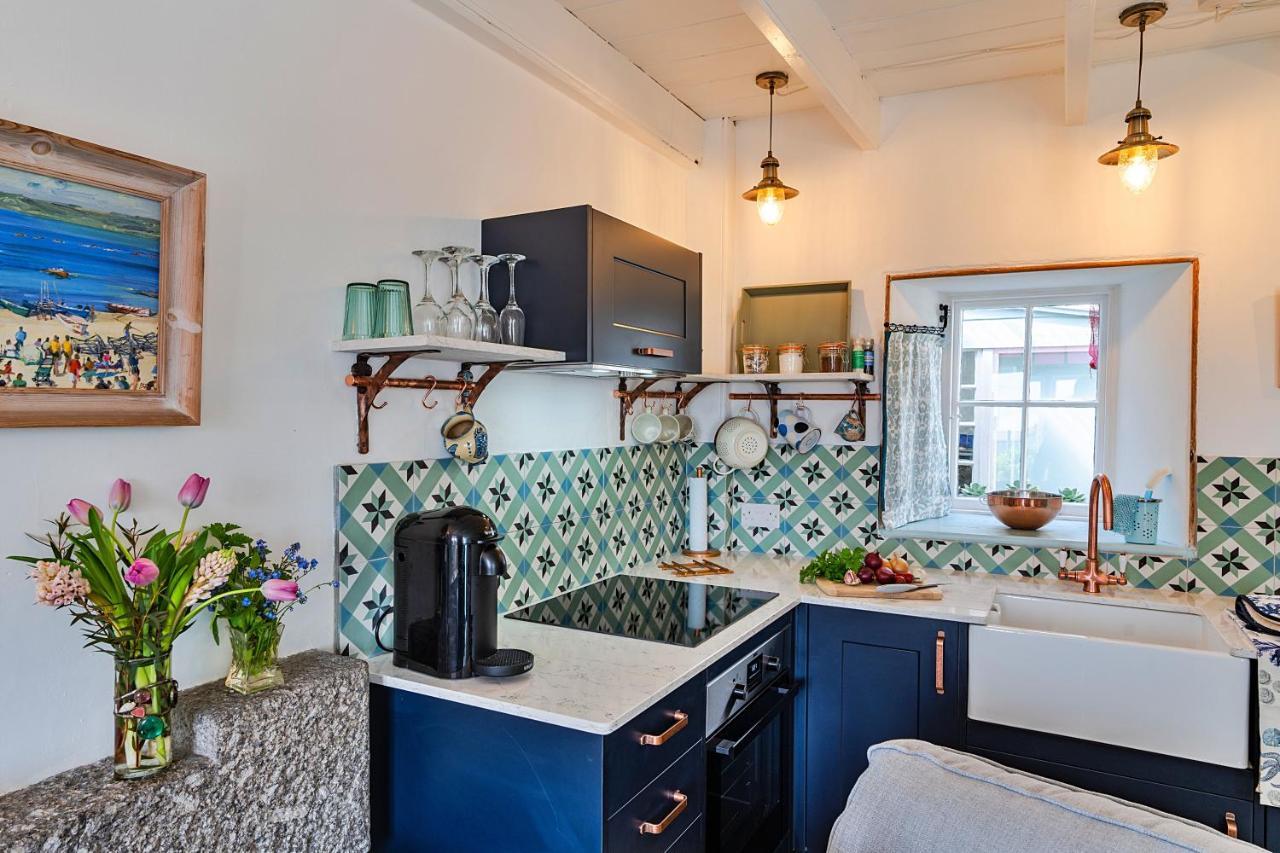 Finest Retreats - Cosy Mousehole Cottage With Sea Views Exteriör bild