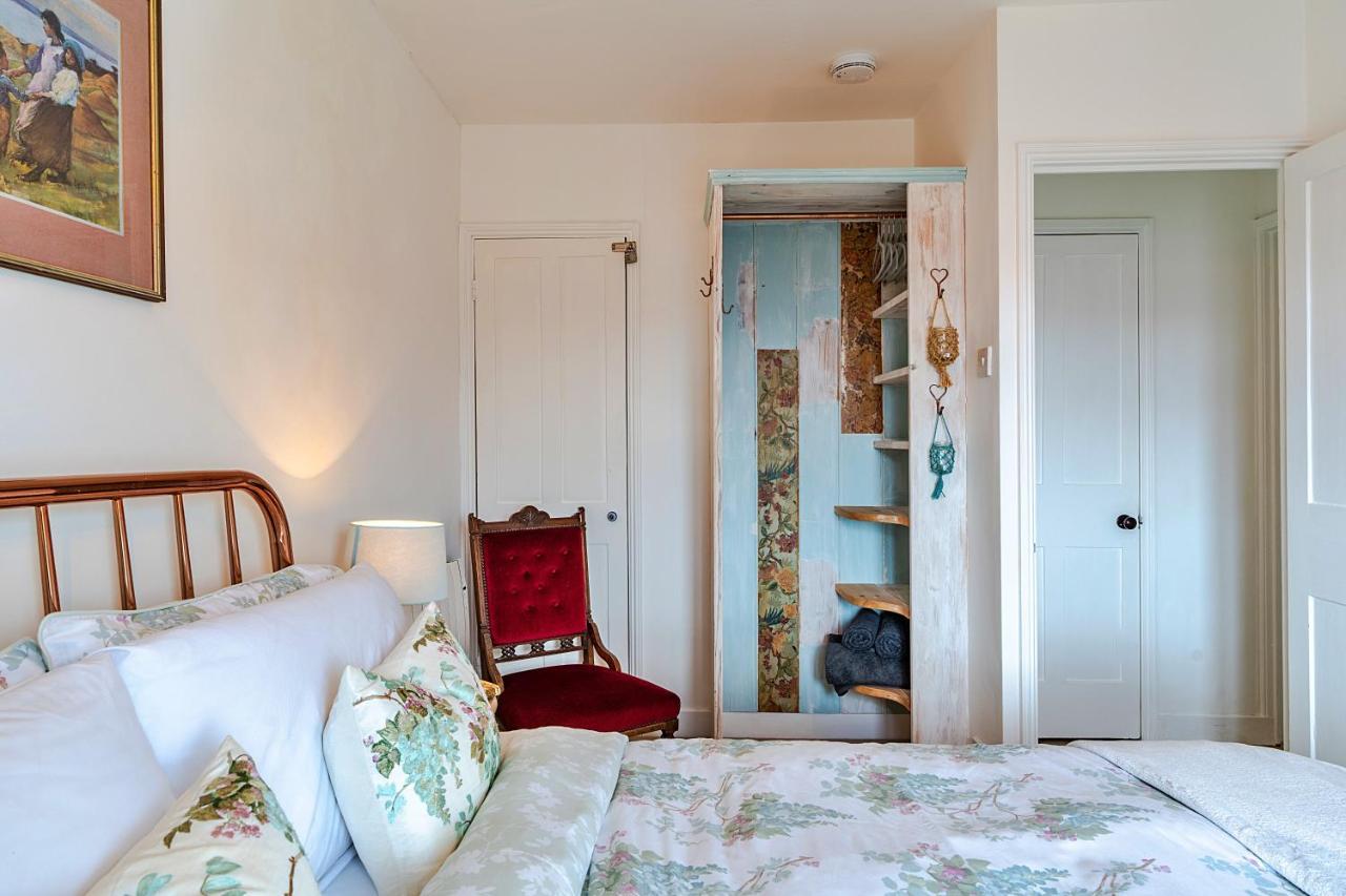 Finest Retreats - Cosy Mousehole Cottage With Sea Views Exteriör bild