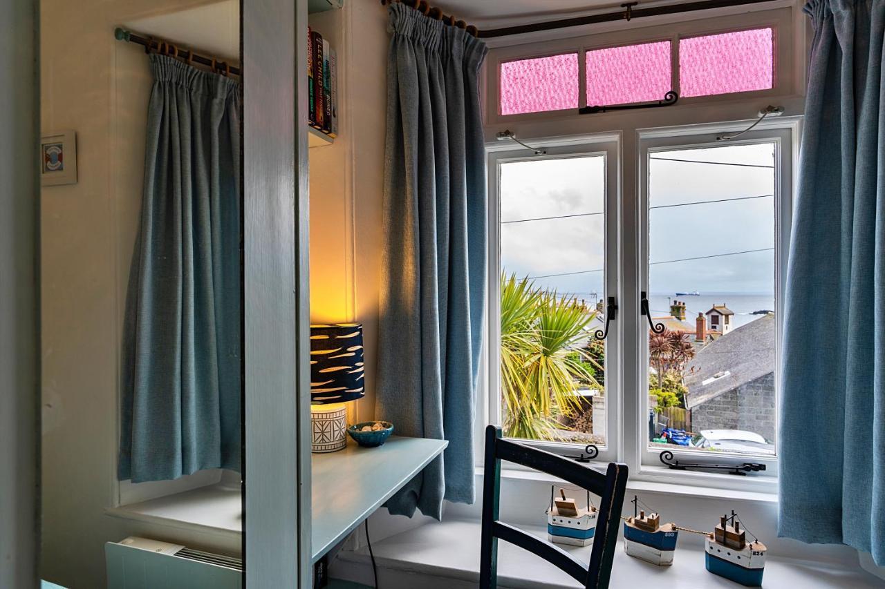 Finest Retreats - Cosy Mousehole Cottage With Sea Views Exteriör bild