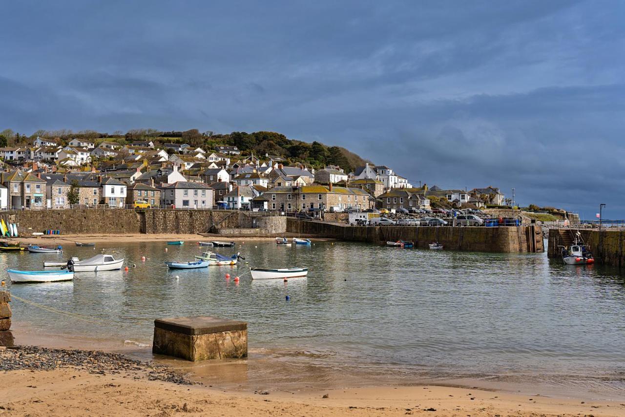 Finest Retreats - Cosy Mousehole Cottage With Sea Views Exteriör bild