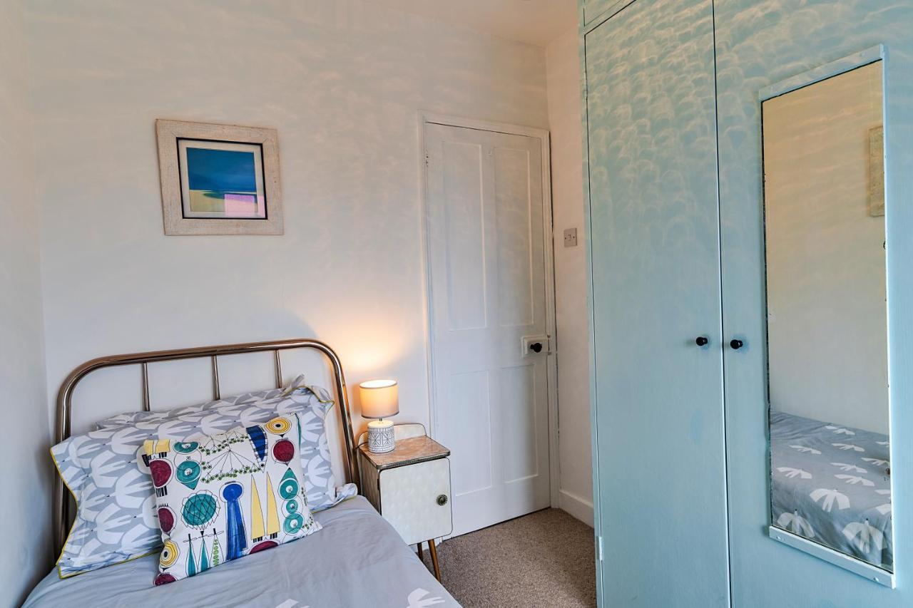 Finest Retreats - Cosy Mousehole Cottage With Sea Views Exteriör bild