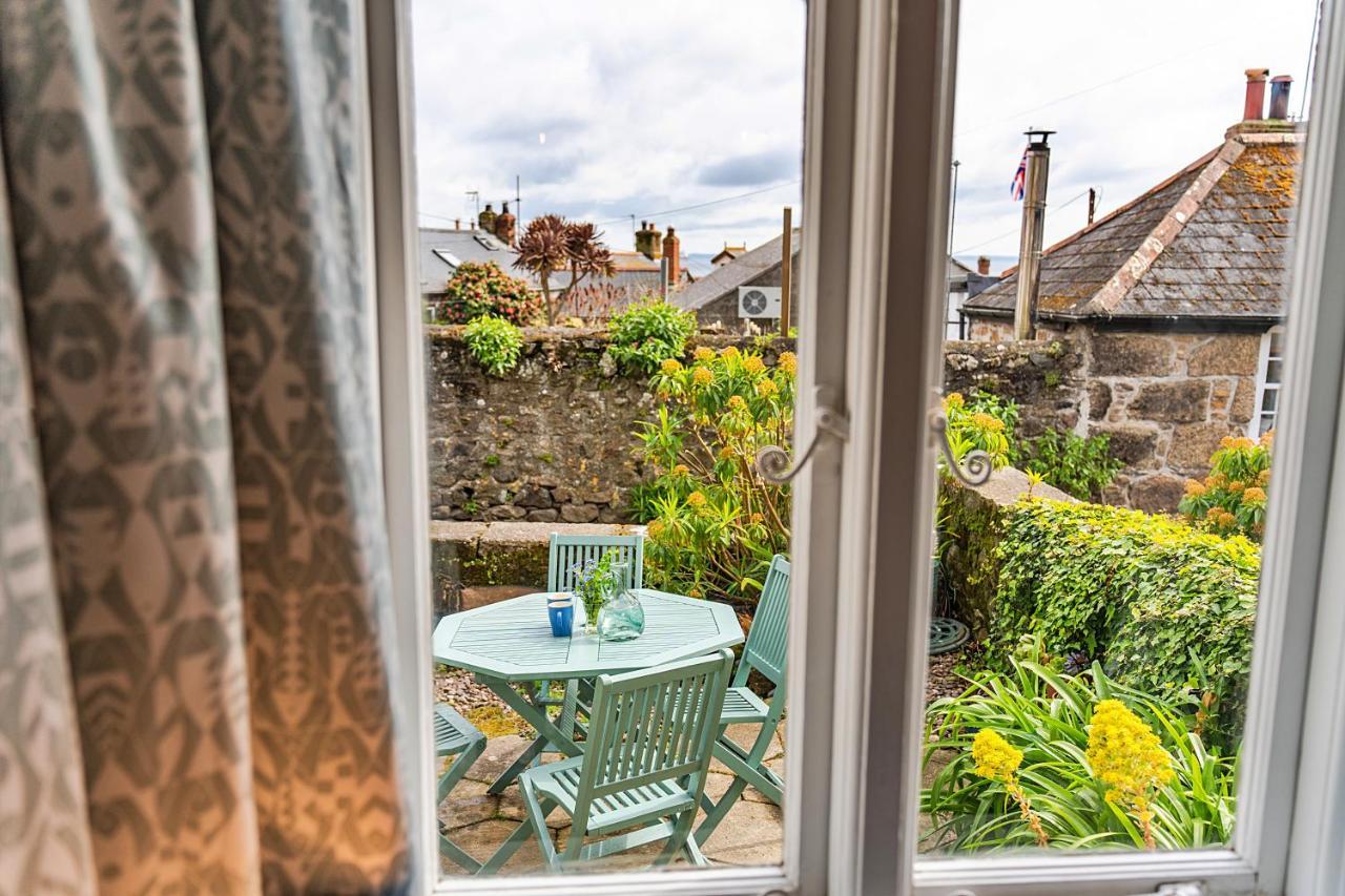 Finest Retreats - Cosy Mousehole Cottage With Sea Views Exteriör bild